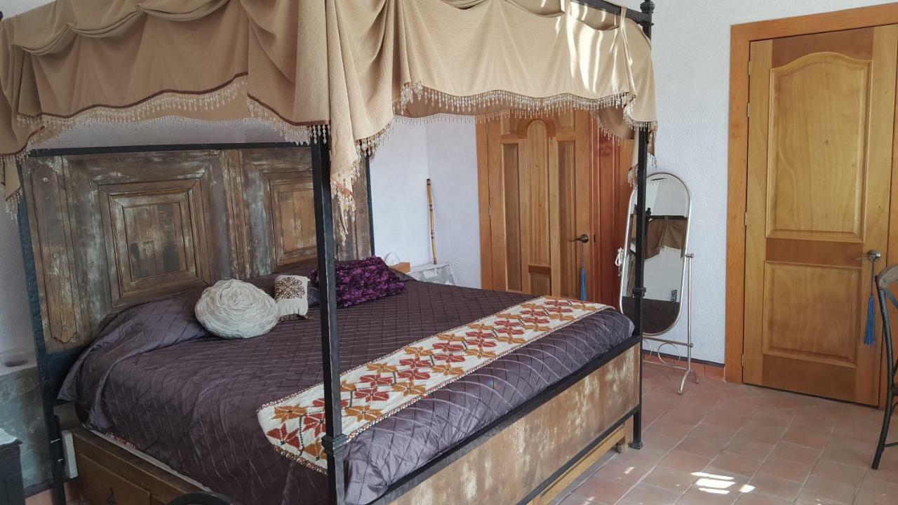 La Casona Azul Bed N Breakfast Santa Rosa de Jauregui Екстериор снимка