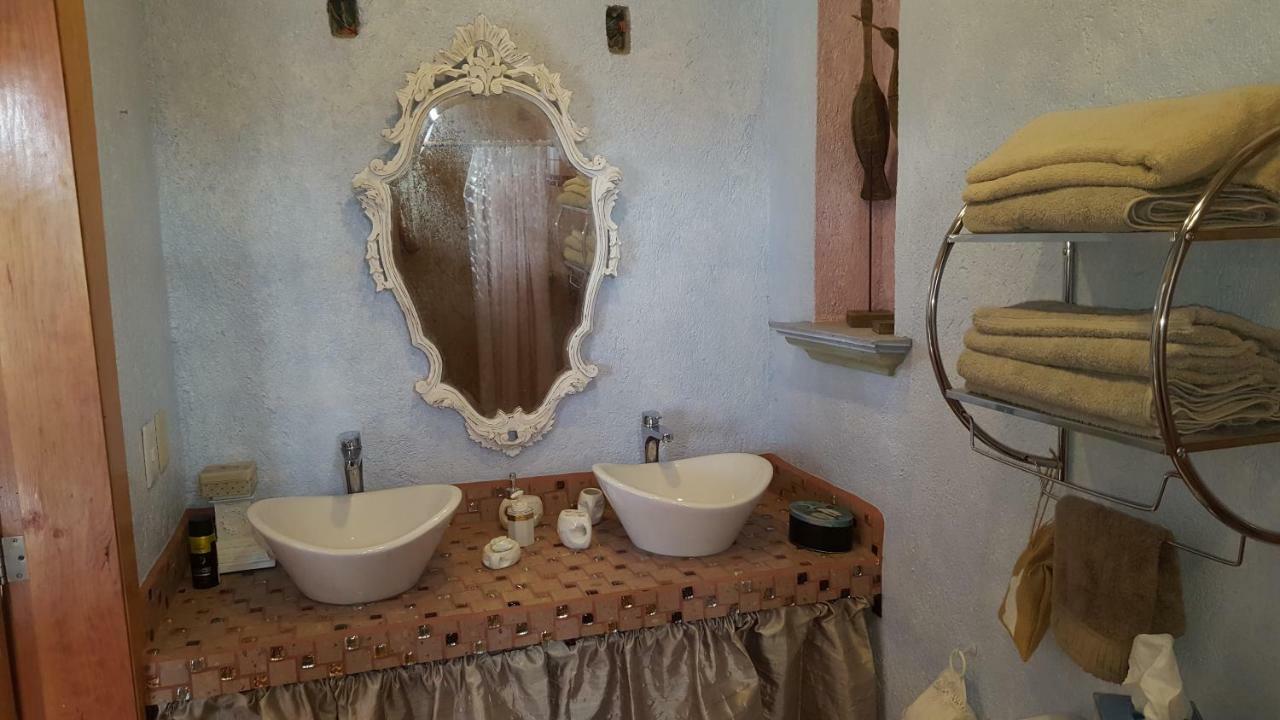 La Casona Azul Bed N Breakfast Santa Rosa de Jauregui Екстериор снимка